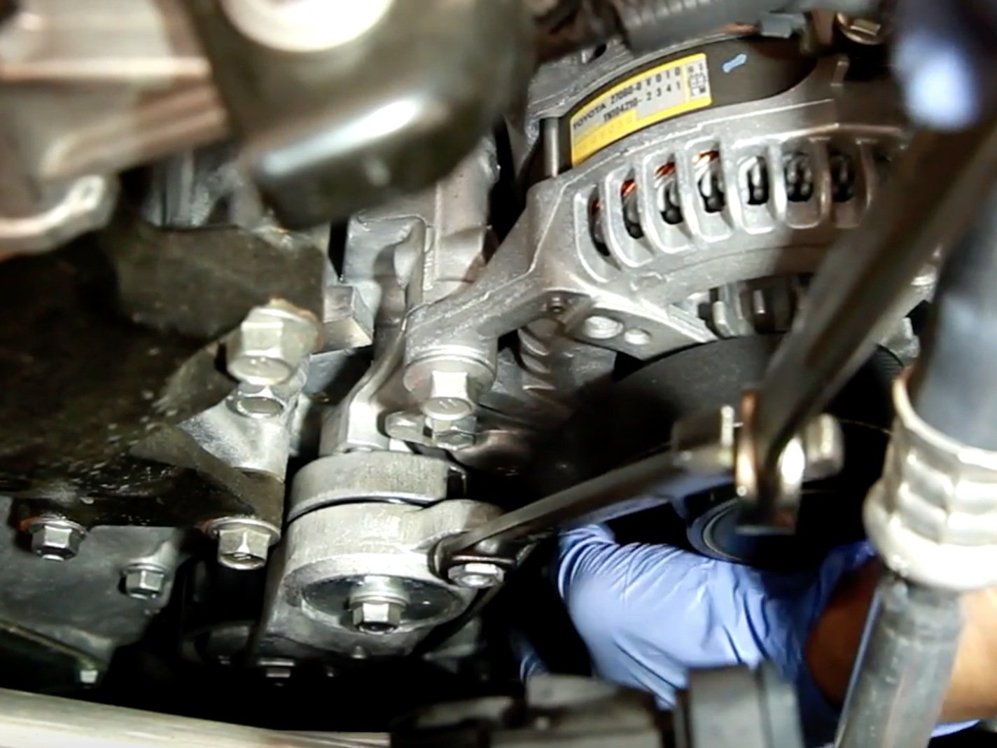 See C20C3 repair manual
